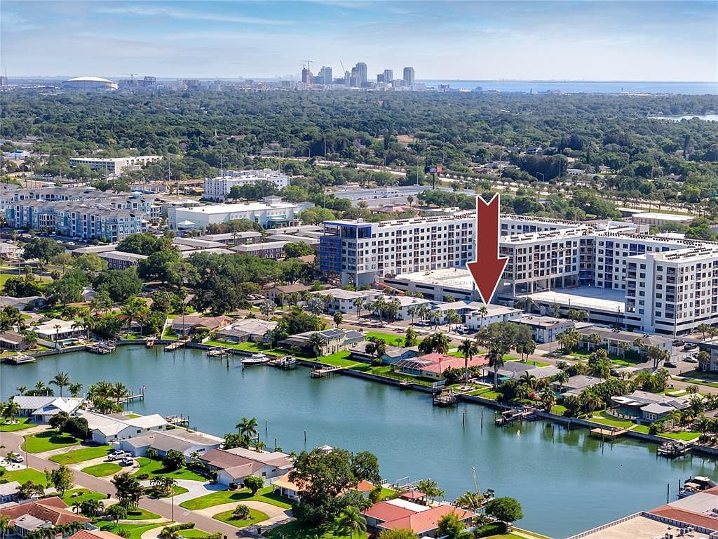 4340 37th St S APT 7 Saint Petersburg, FL 33711  | Condominium