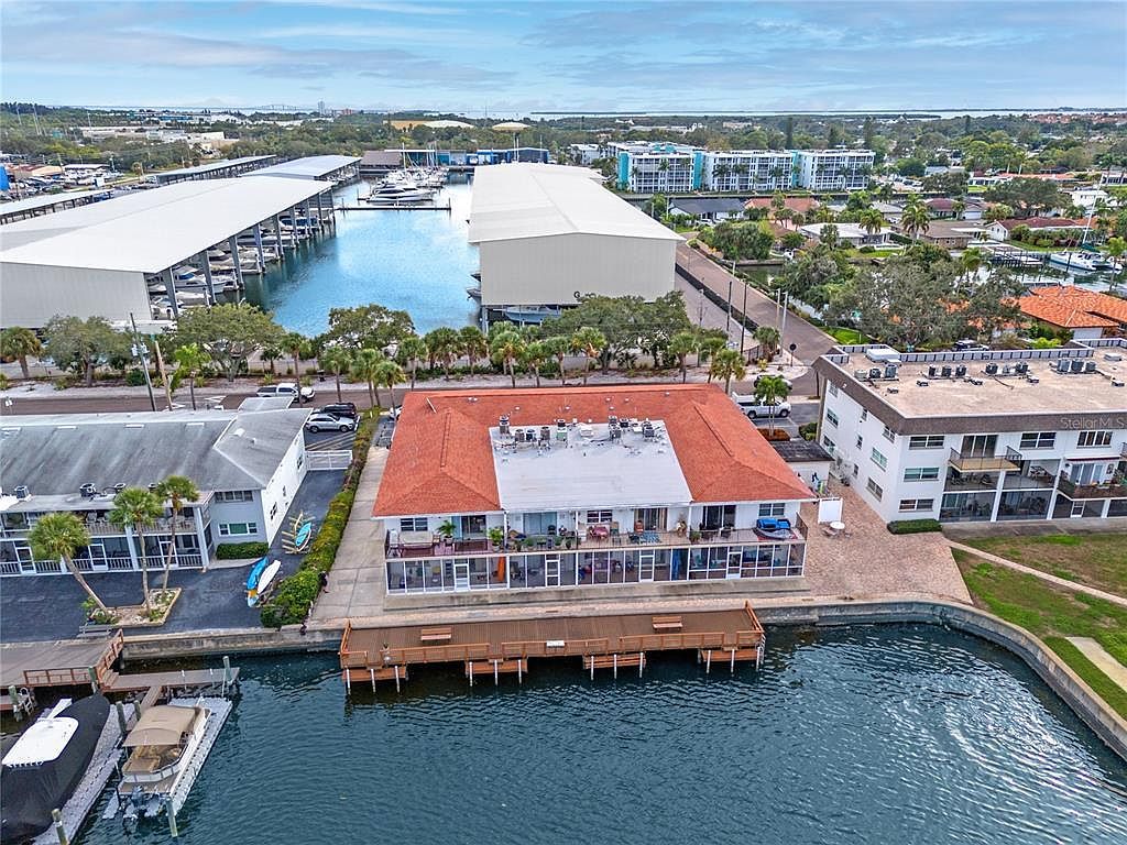 3753 46th Ave S APT 5 Saint Petersburg, FL 33711  | Condominium