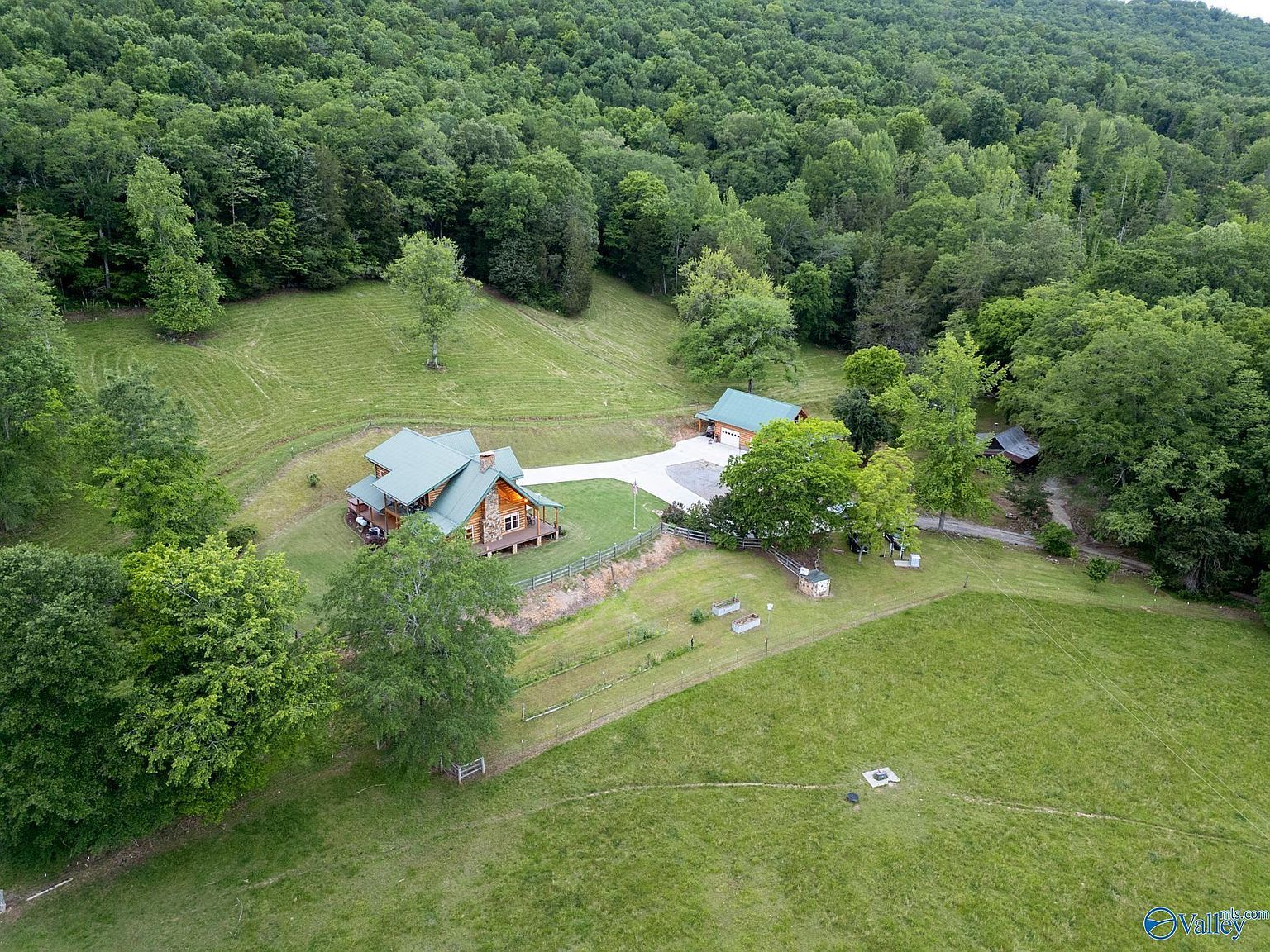 1835 County Road 9 Estillfork, AL 35745  | Single Family