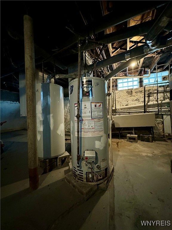 260 Lisbon Ave Buffalo, NY 14215  | Multi Family