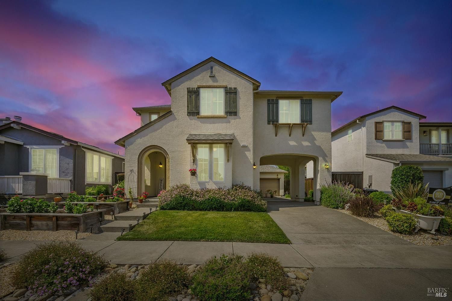 651 Decanter Cir Windsor, CA 95492  | Single Family