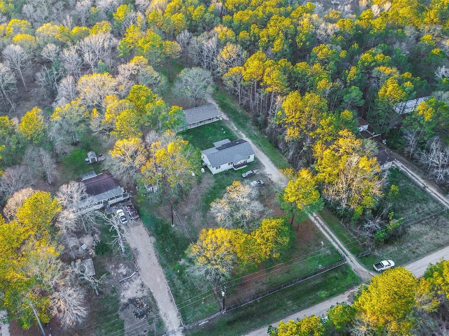 150 Maurine Ln Cleveland, TX 77328 | Single Family