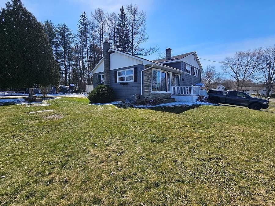 260 Stuart St Horseheads, NY 14845 | Single Family
