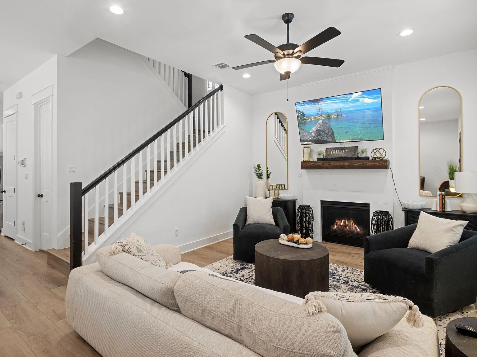 1066 Twain St Driftwood, TX 78619 - Thumbnail 5