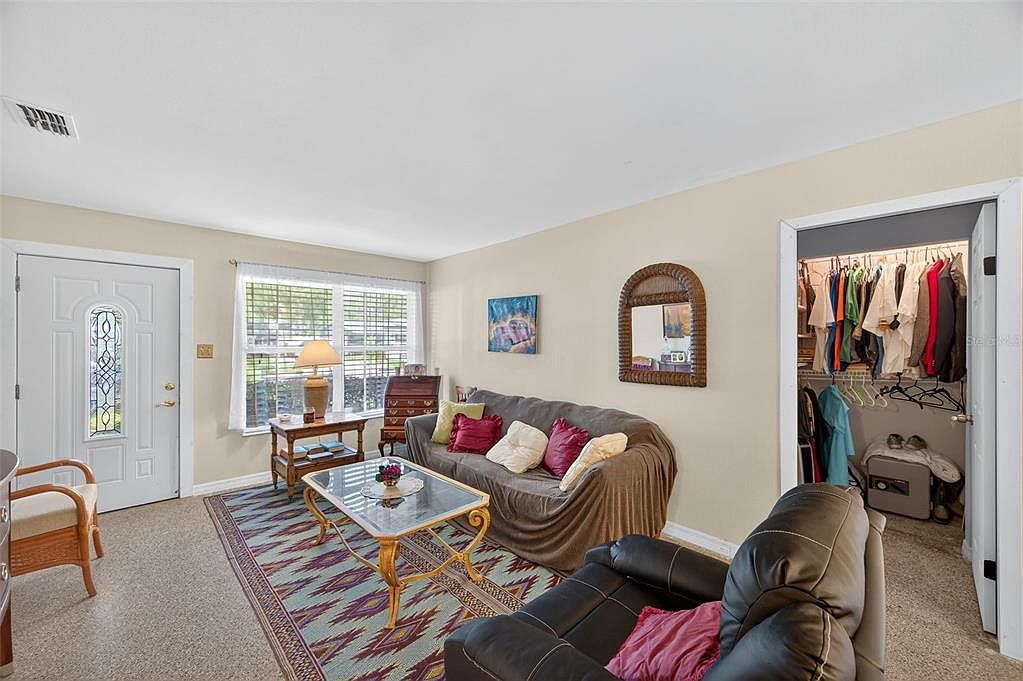 4516 S Renellie Dr Tampa, FL 33611 - Thumbnail 5