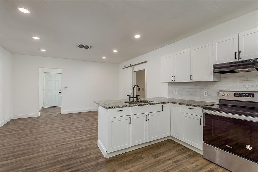 2911 16th Ave S UNIT A Saint Petersburg, FL 33712 - Thumbnail 5