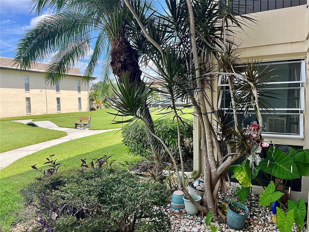 5123 Topaz Ln APT 105 New Port Richey, FL 34652 - Thumbnail 5