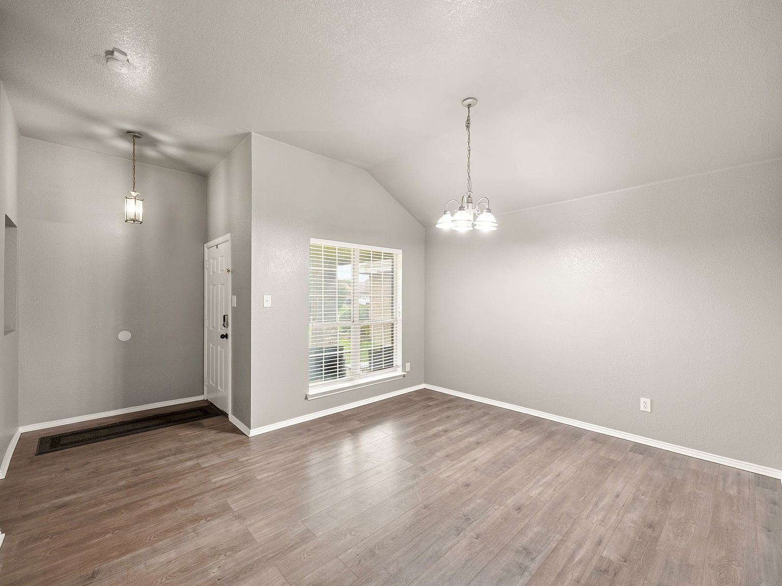 119 Lipan St Greenville, TX 75402 - Thumbnail 5