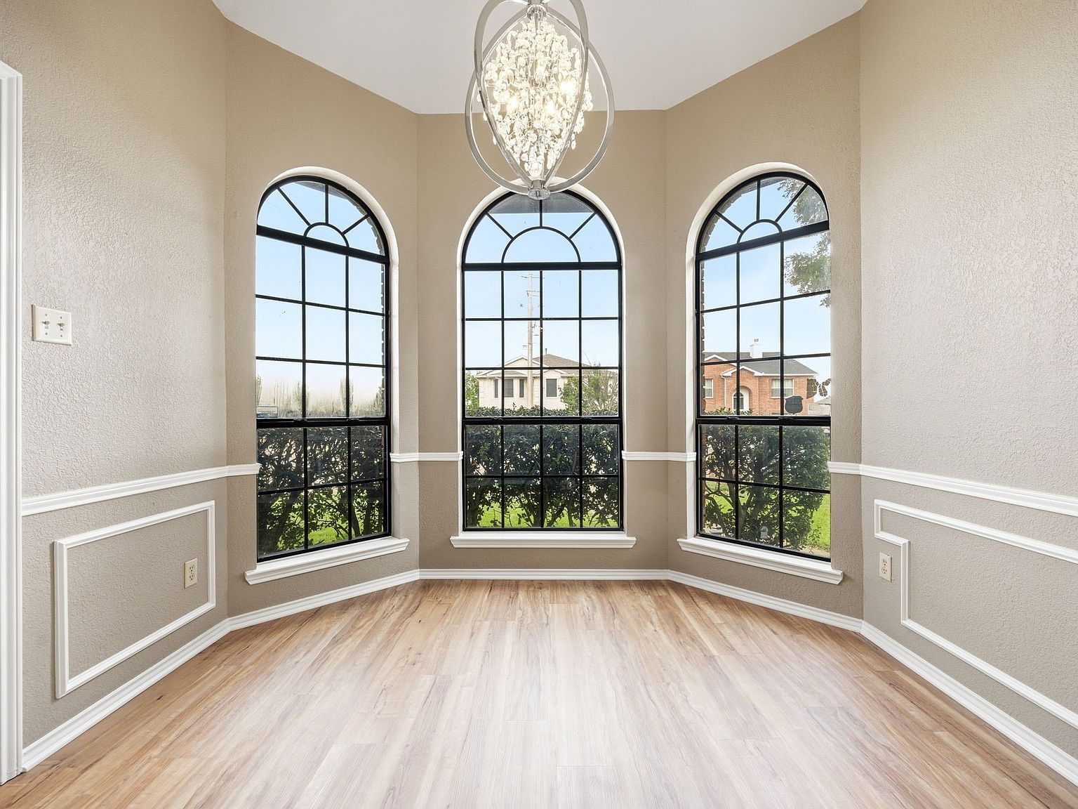 2060 Arbor Creek Dr APT B Carrollton, TX 75010 - Thumbnail 5