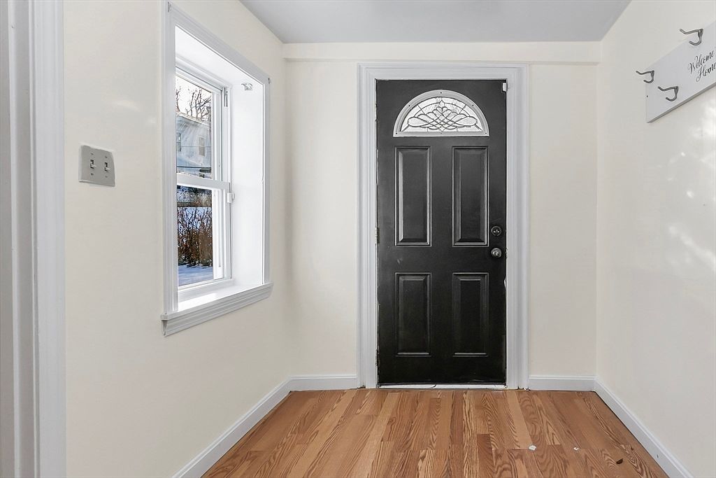 16 Thomas St Fitchburg, MA 01420 - Thumbnail 5