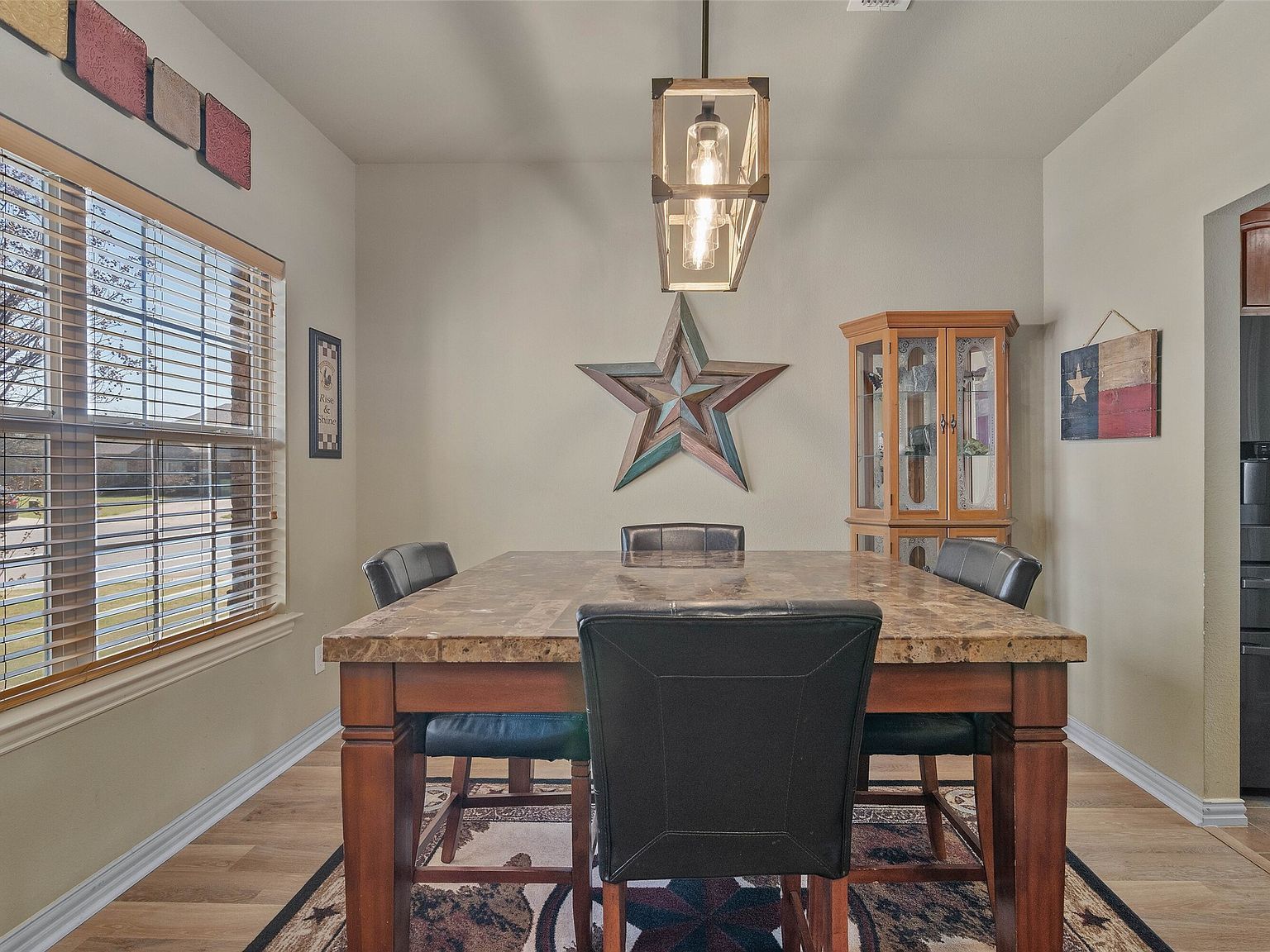 2006 Maxwell Ct Aubrey, TX 76227 - Thumbnail 5