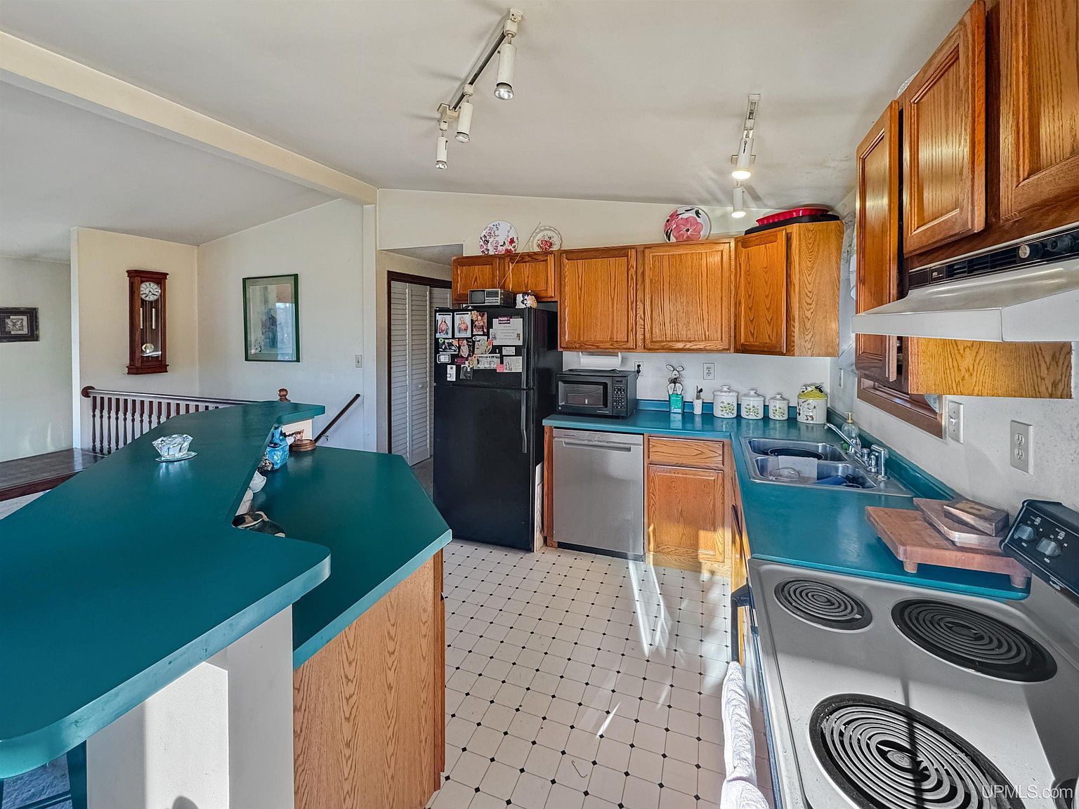 154 Swan Lake Rd Crystal Falls, MI 49920 - Thumbnail 5