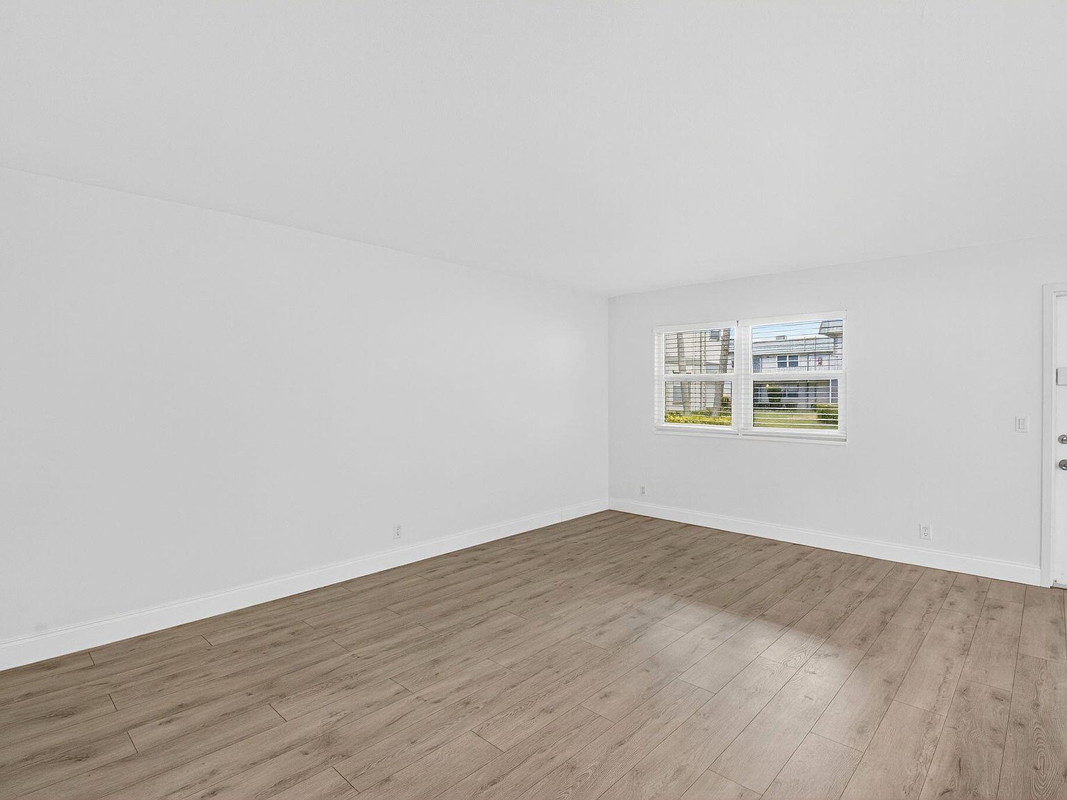 212 Monaco E Delray Beach, FL 33446 - Thumbnail 5