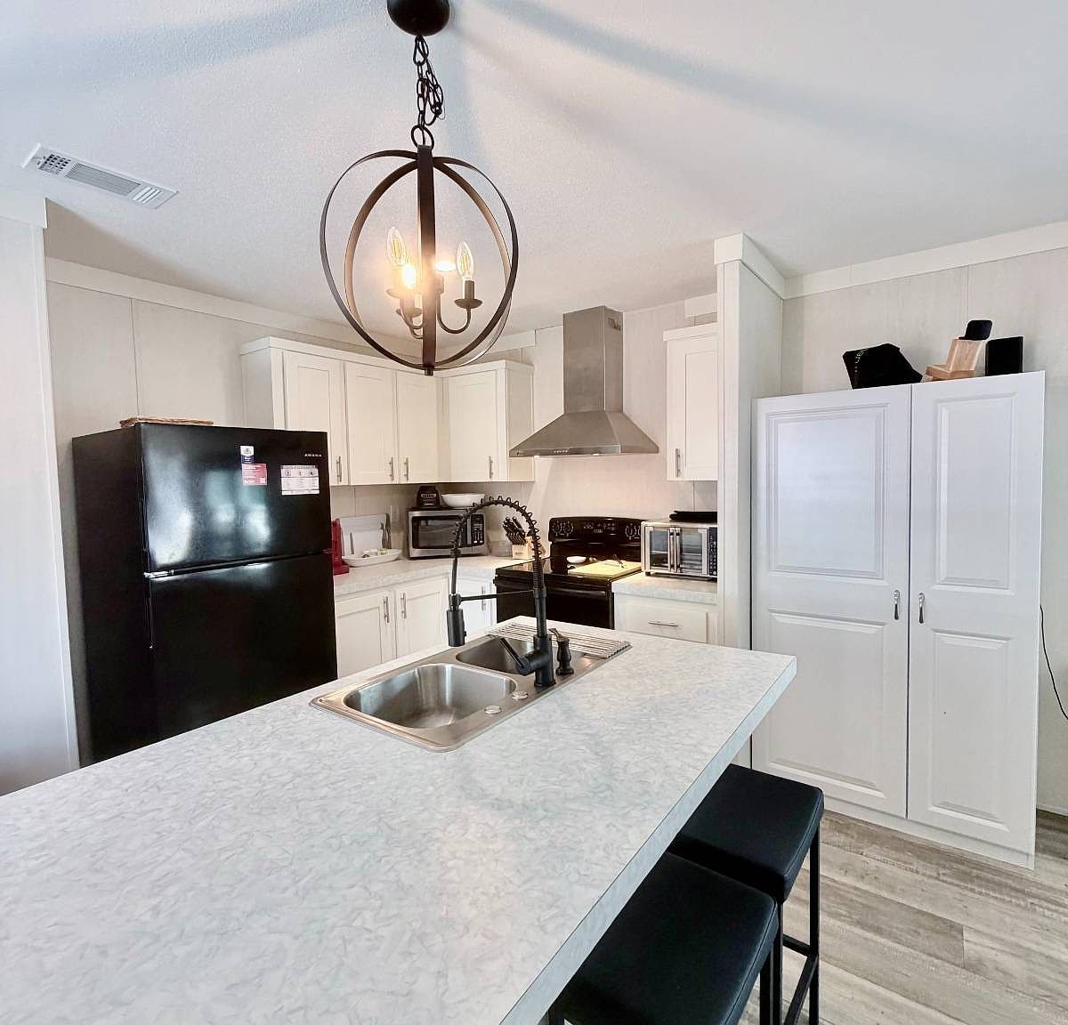 1250 Lakeview Dr #2 Deland, FL 32720 - Thumbnail 5