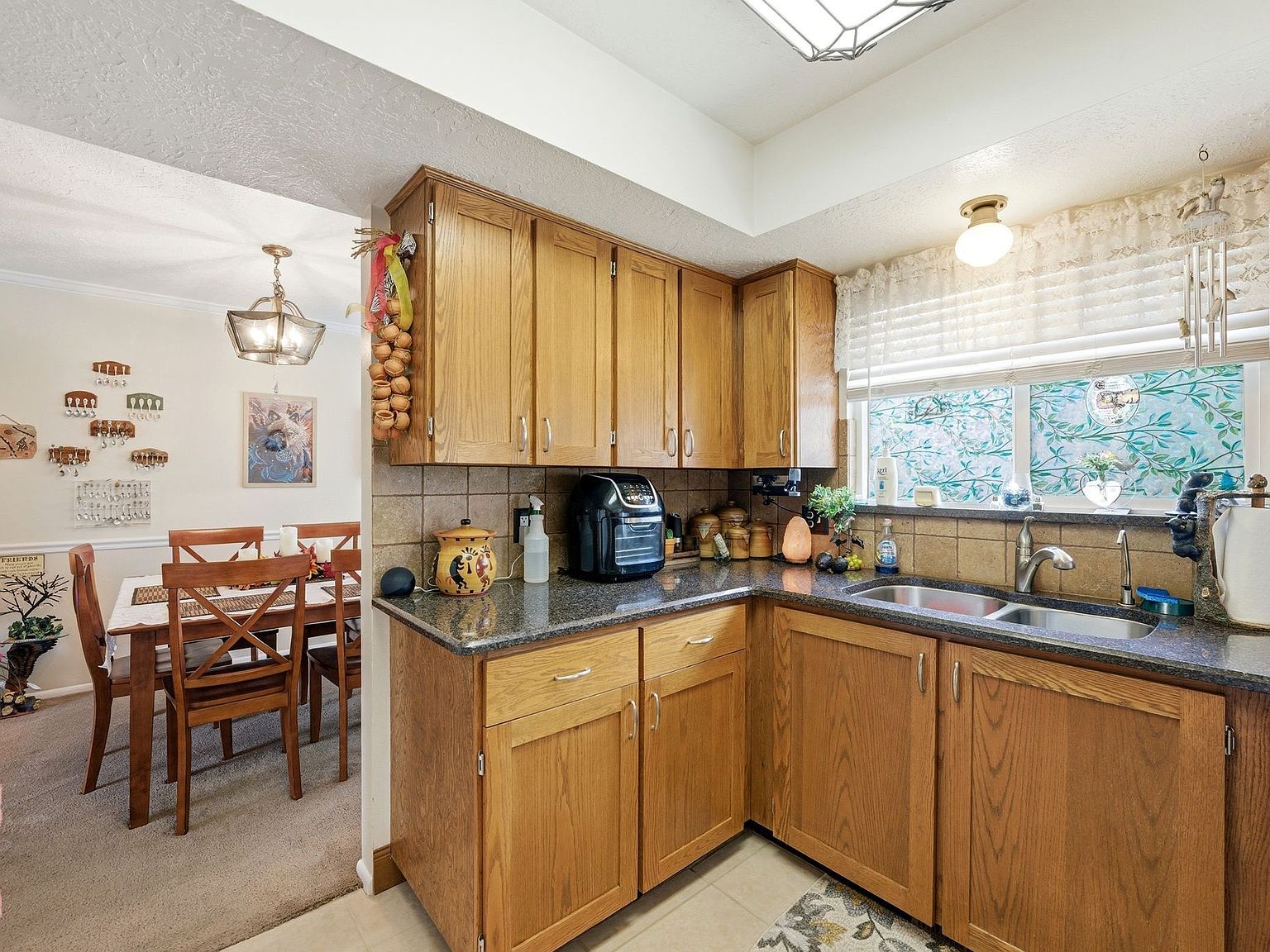 1582 N Emerald Dr Layton, UT 84040 - Thumbnail 5