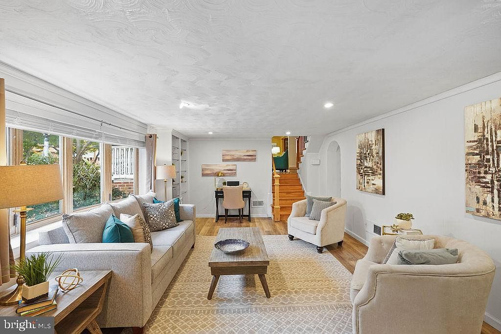 5110 Flanders Ave Kensington, MD 20895 - Thumbnail 5