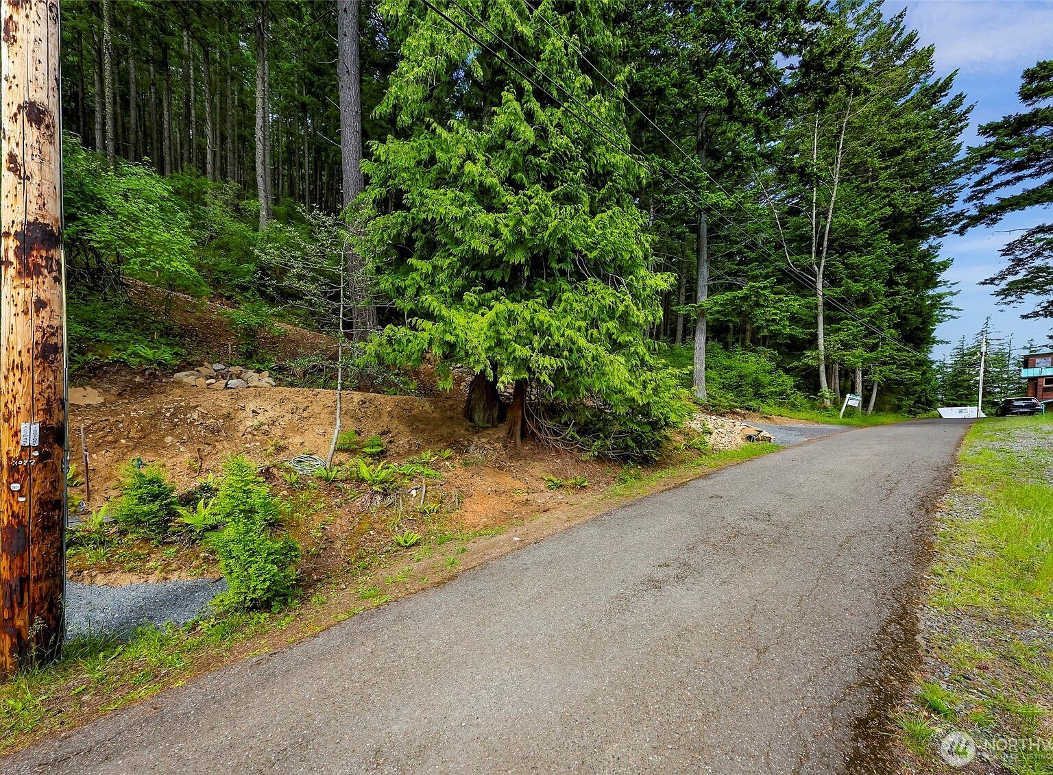 3071 Hales Passage Dr Lummi Island, WA 98262 - Thumbnail 5