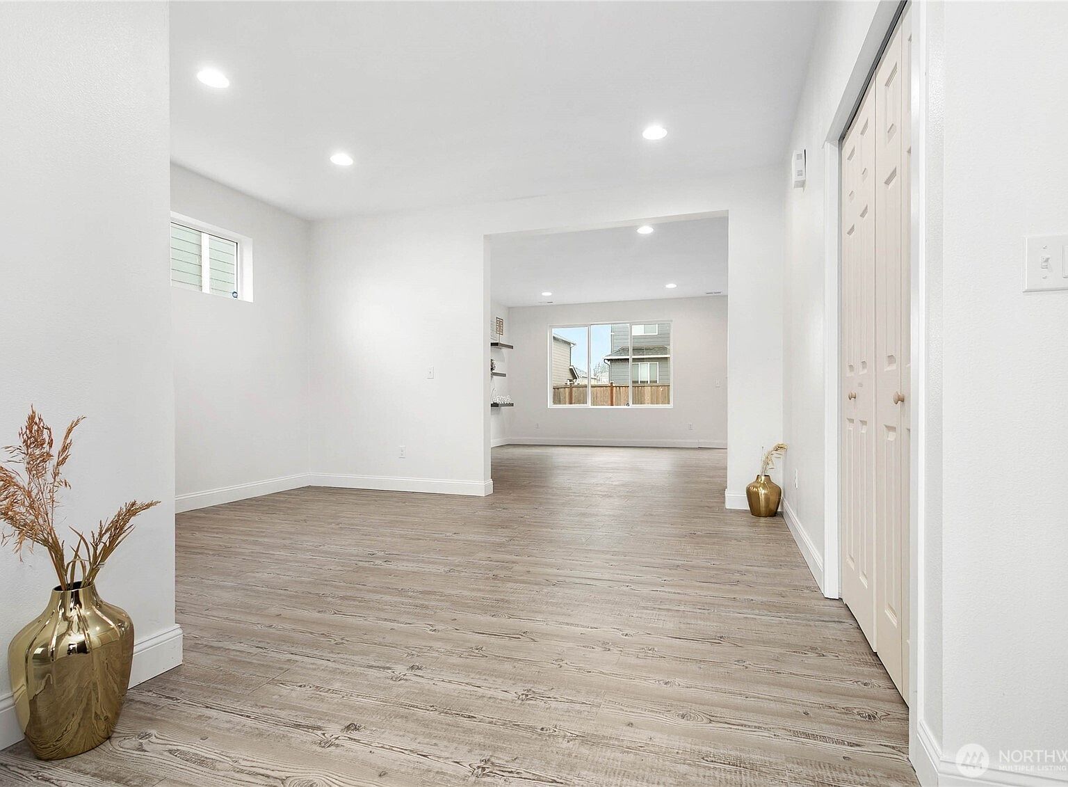 28220 66th Way NW Stanwood, WA 98292 - Thumbnail 5