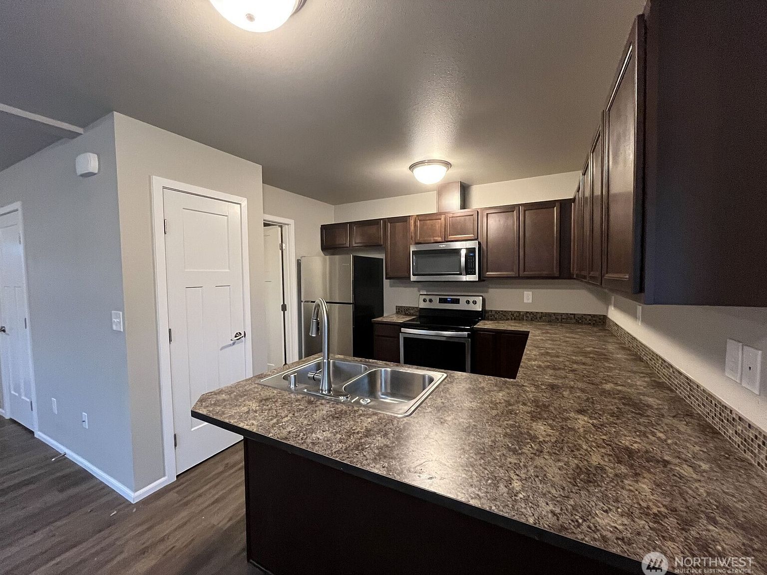 2330 Verona St Bellingham, WA 98229 - Thumbnail 5