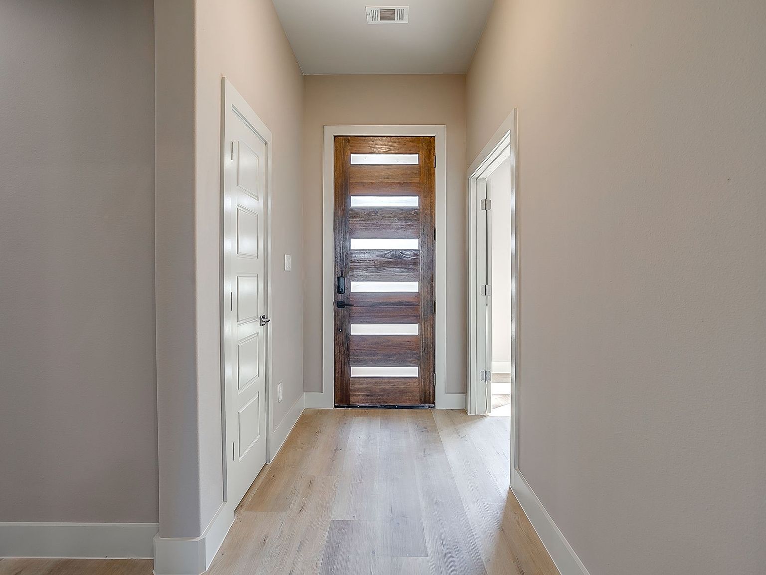 900 Cope St Midlothian, TX 76065 - Thumbnail 5