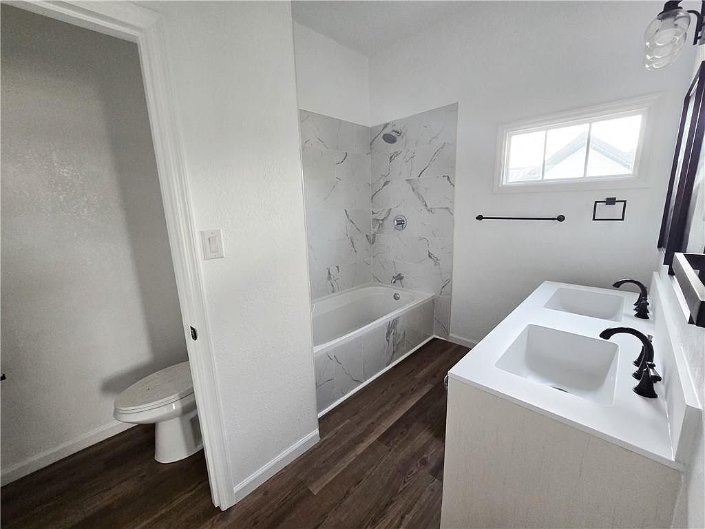 1817 Beattie St Saint Joseph, MO 64501 - Thumbnail 5