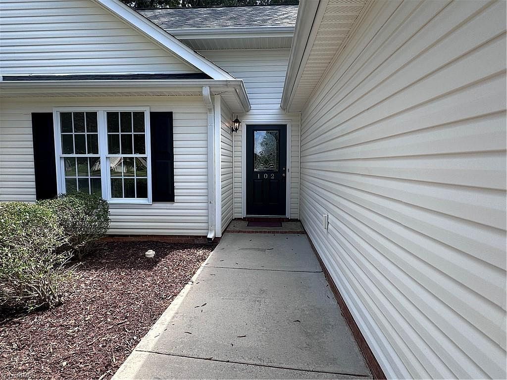 102 Cypress Ct Gibsonville, NC 27249 - Thumbnail 5