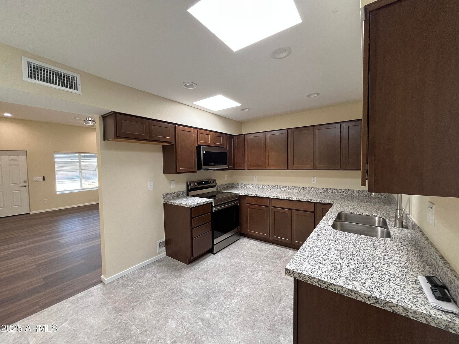 13629 N Del Webb Blvd Sun City, AZ 85351 - Thumbnail 5