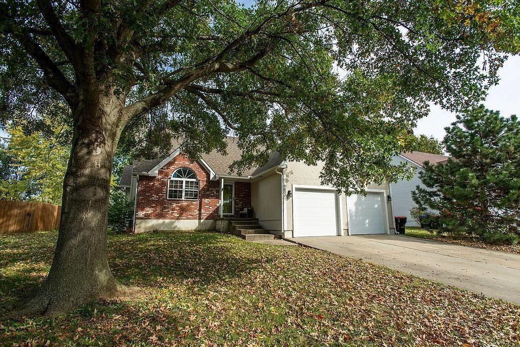 1603 Roanoke Dr Warrensburg, MO 64093 - Thumbnail 5