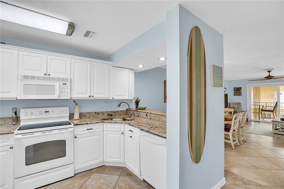 1550 S Ocean Dr APT A4 Fort Pierce, FL 34949 - Thumbnail 5