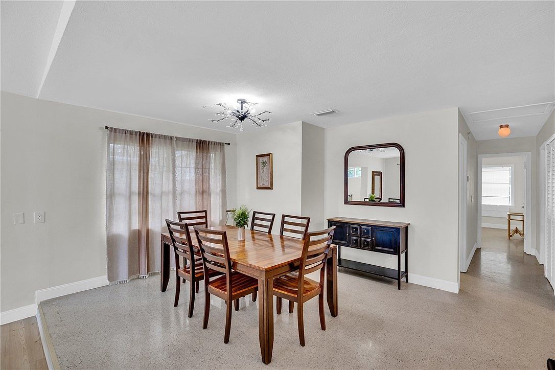 1071 35th Ave Vero Beach, FL 32960 - Thumbnail 5