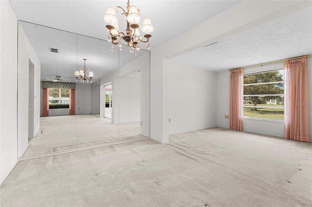 3206 Village Green Dr #1036 Sarasota, FL 34239 - Thumbnail 5