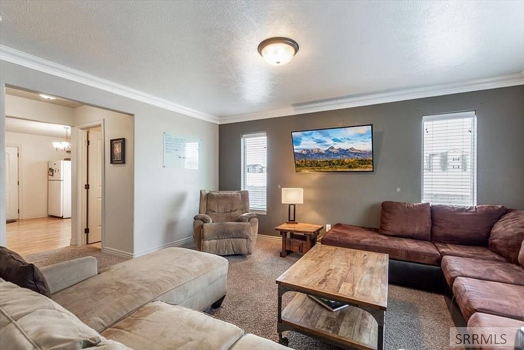 530 Sunflower Rd Rexburg, ID 83440 - Thumbnail 5