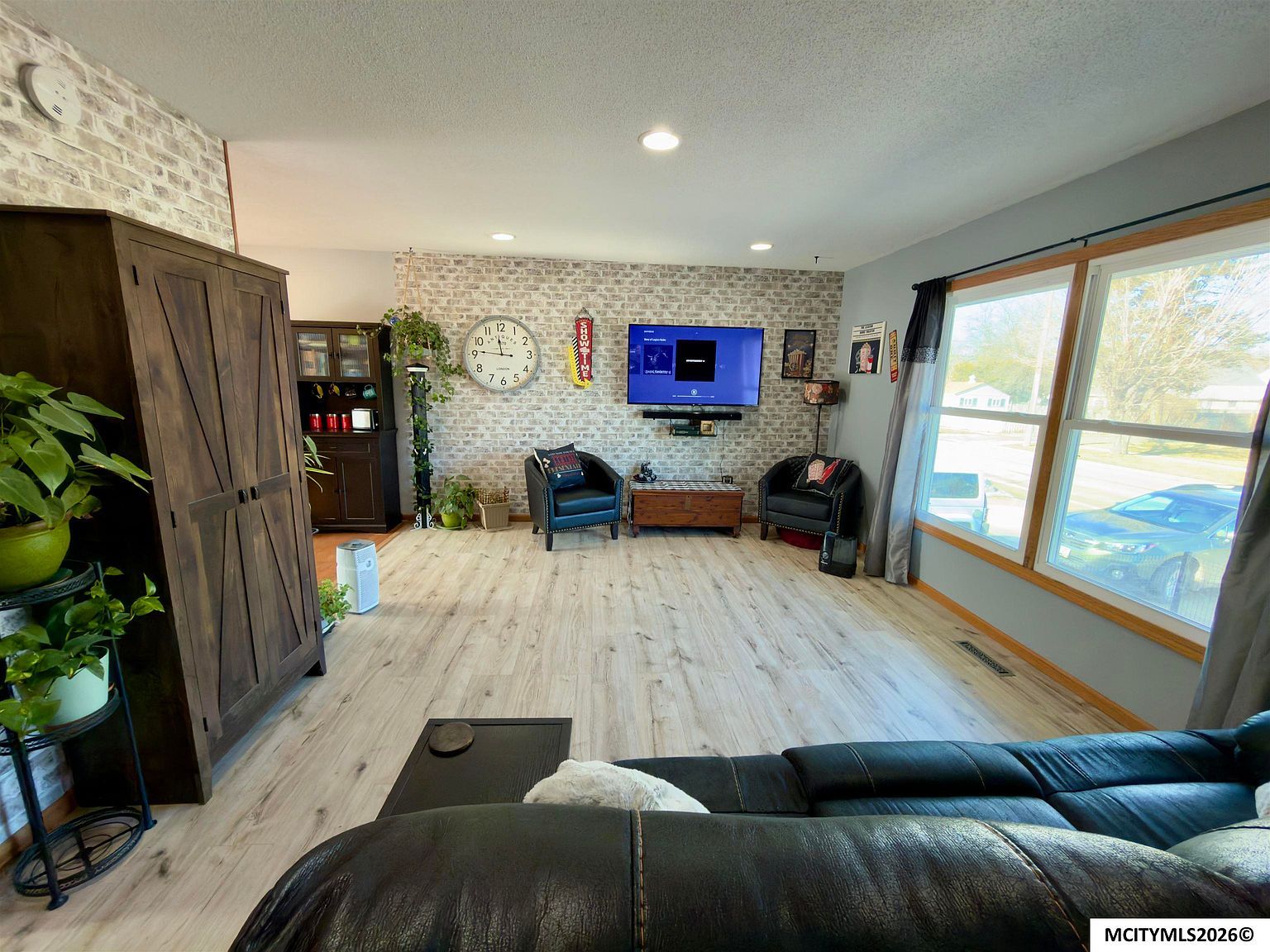 811 9th St NW Mason City, IA 50401 - Thumbnail 5