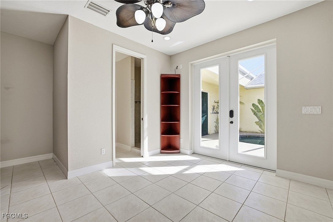 1012 SE 5th Ter Cape Coral, FL 33990 - Thumbnail 5