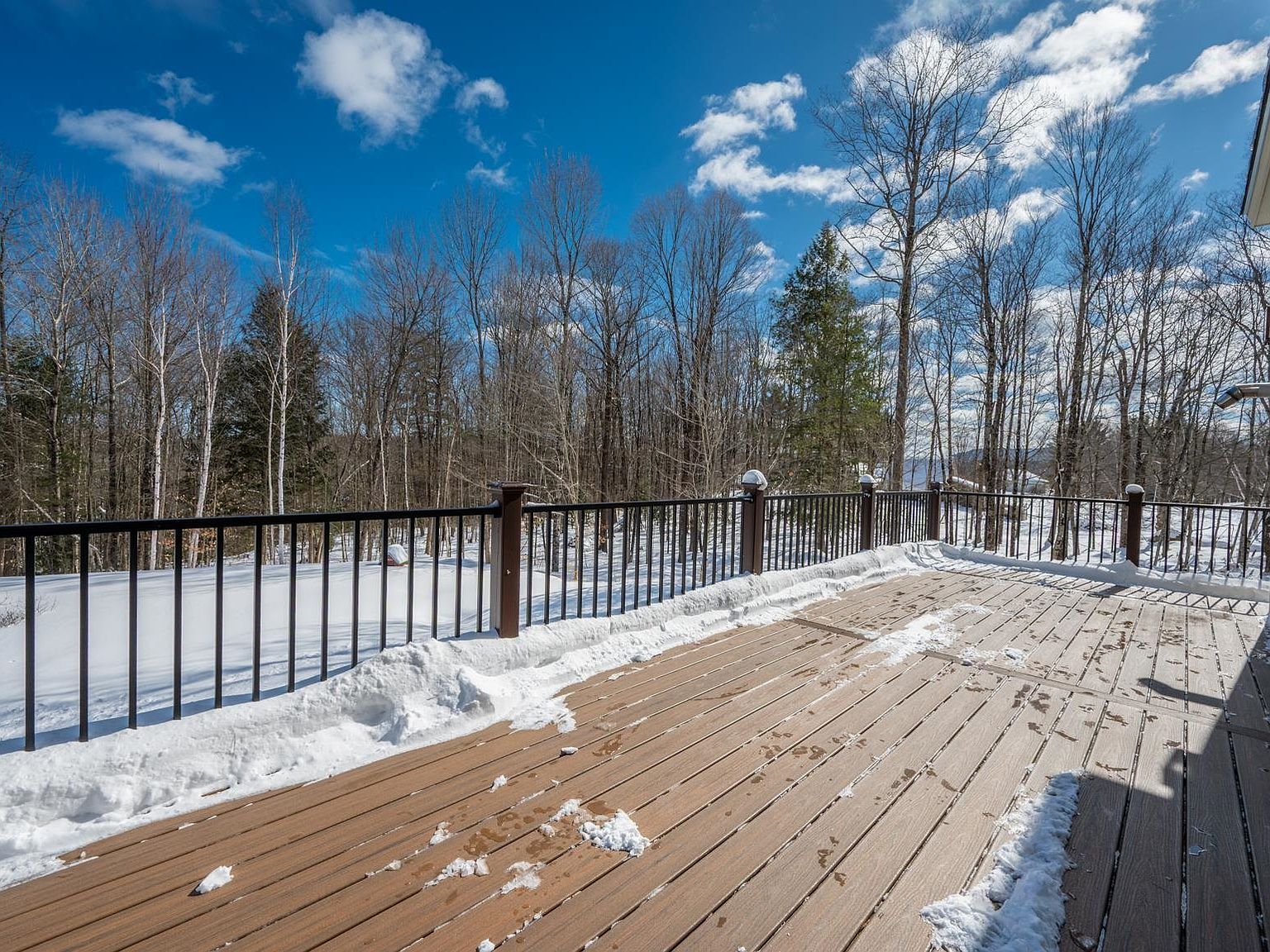 112 Apple Hill Rd Sunapee, NH 03782 - Thumbnail 5