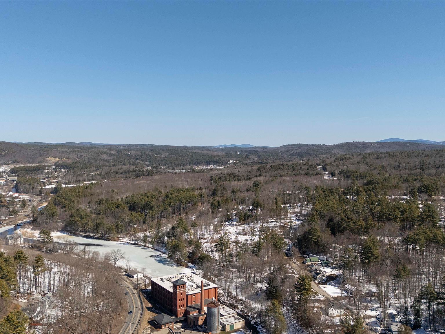 45 Parkview St Newport, NH 03773 - Thumbnail 5