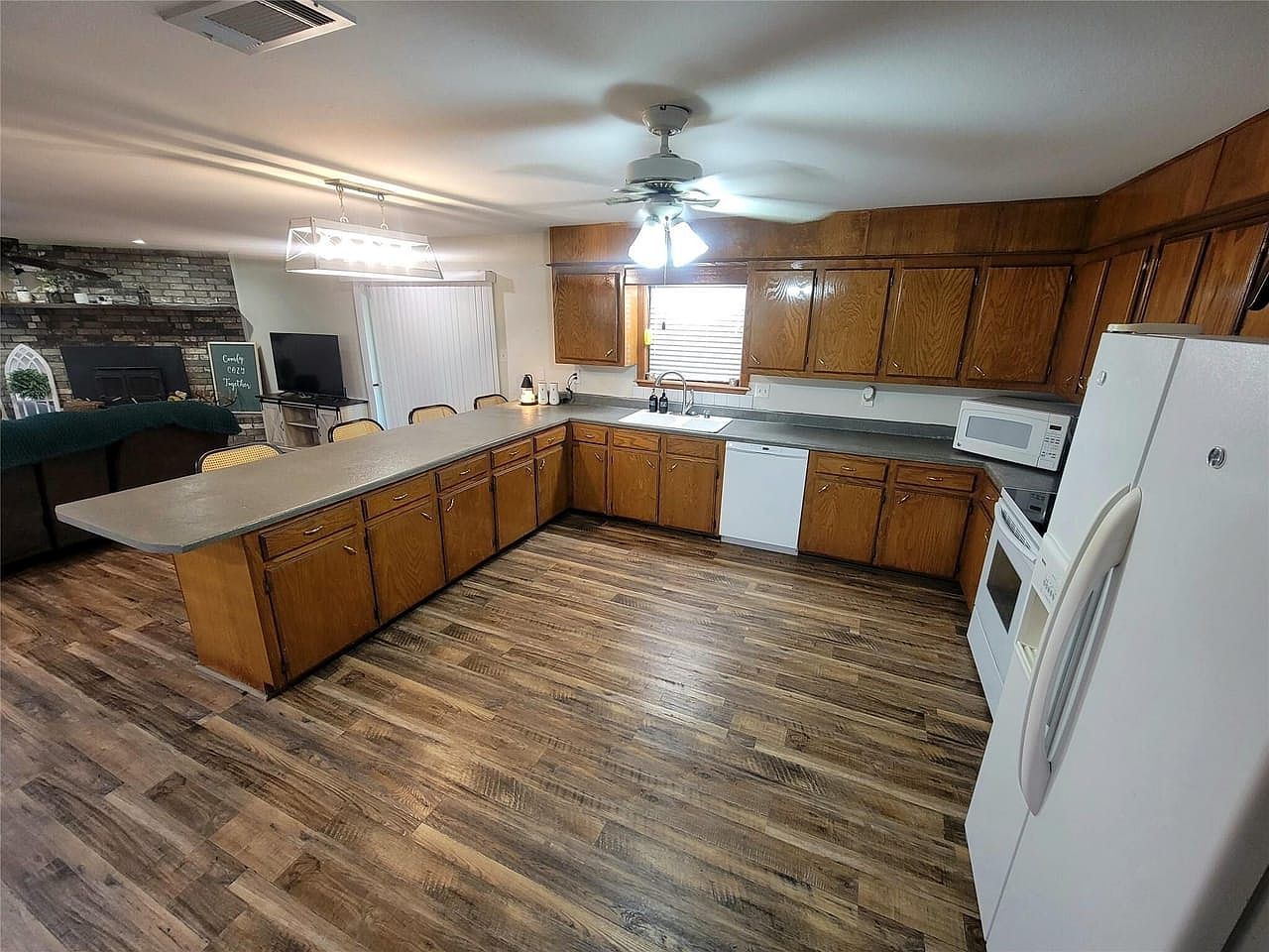 800 County Road 1030 Mt Pleasant, TX 75455 - Thumbnail 5