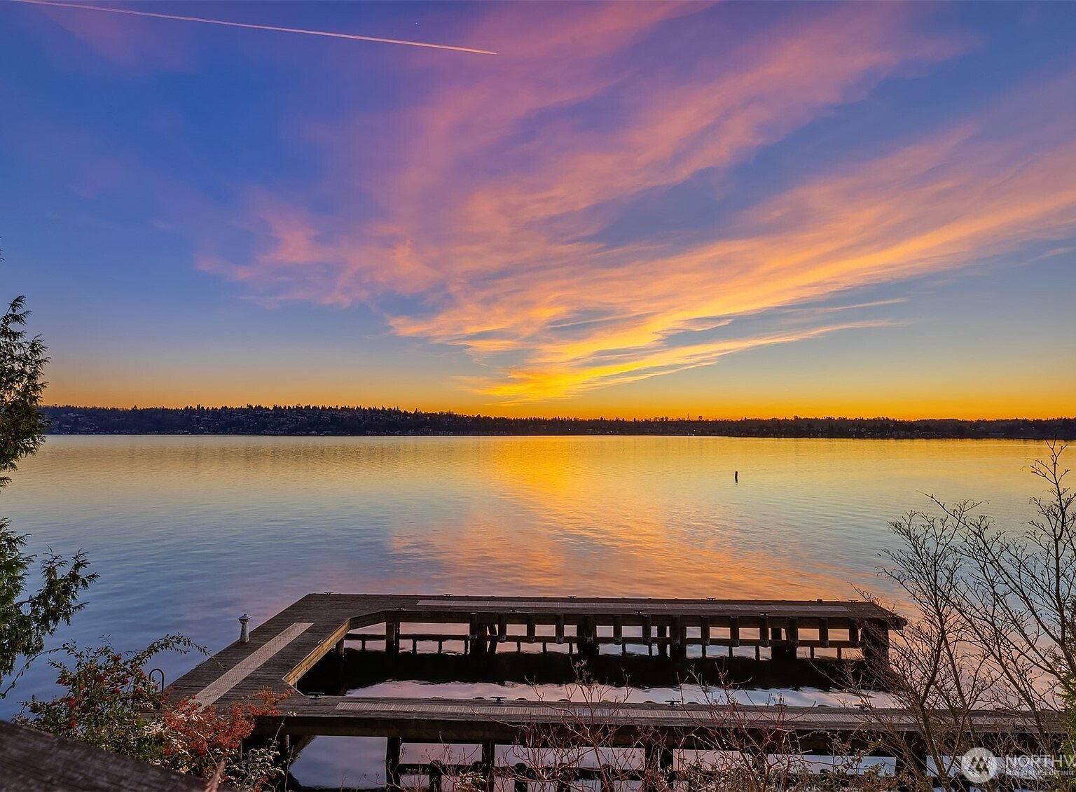 8001 W Mercer Way Mercer Island, WA 98040 - Thumbnail 5