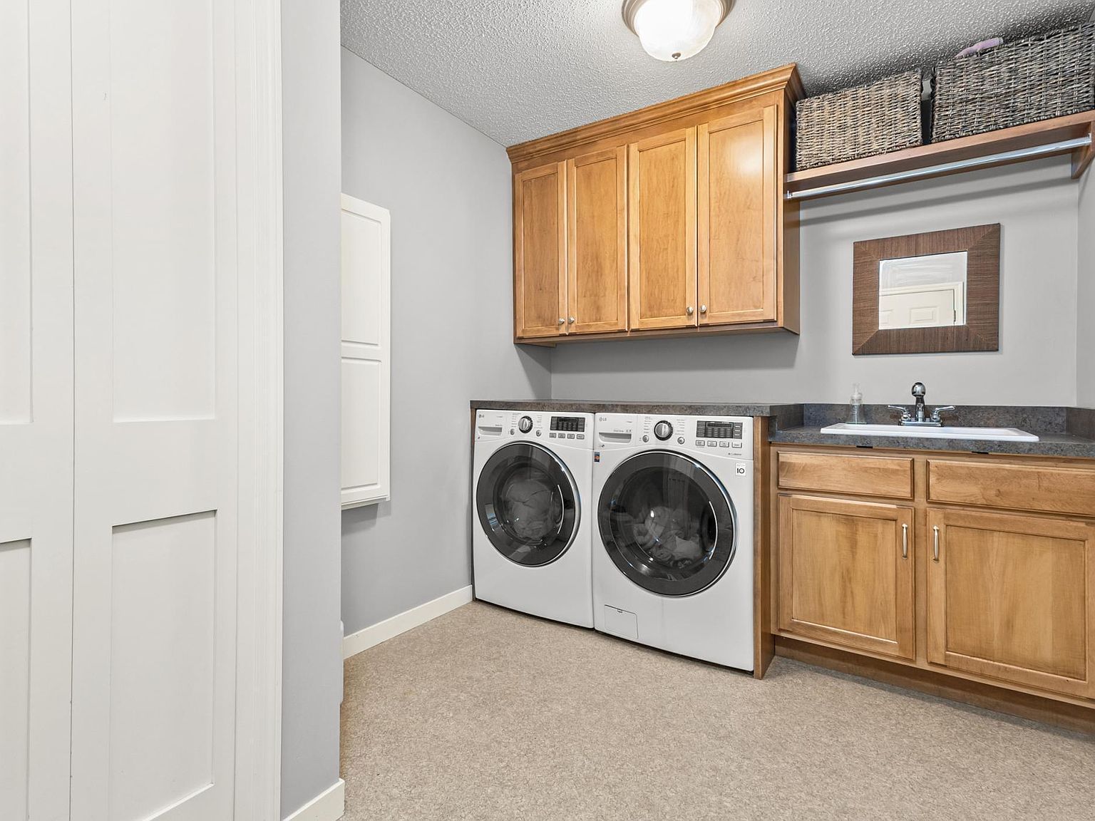 7021 Waterstone Ln Woodbury, MN 55125 - Thumbnail 5