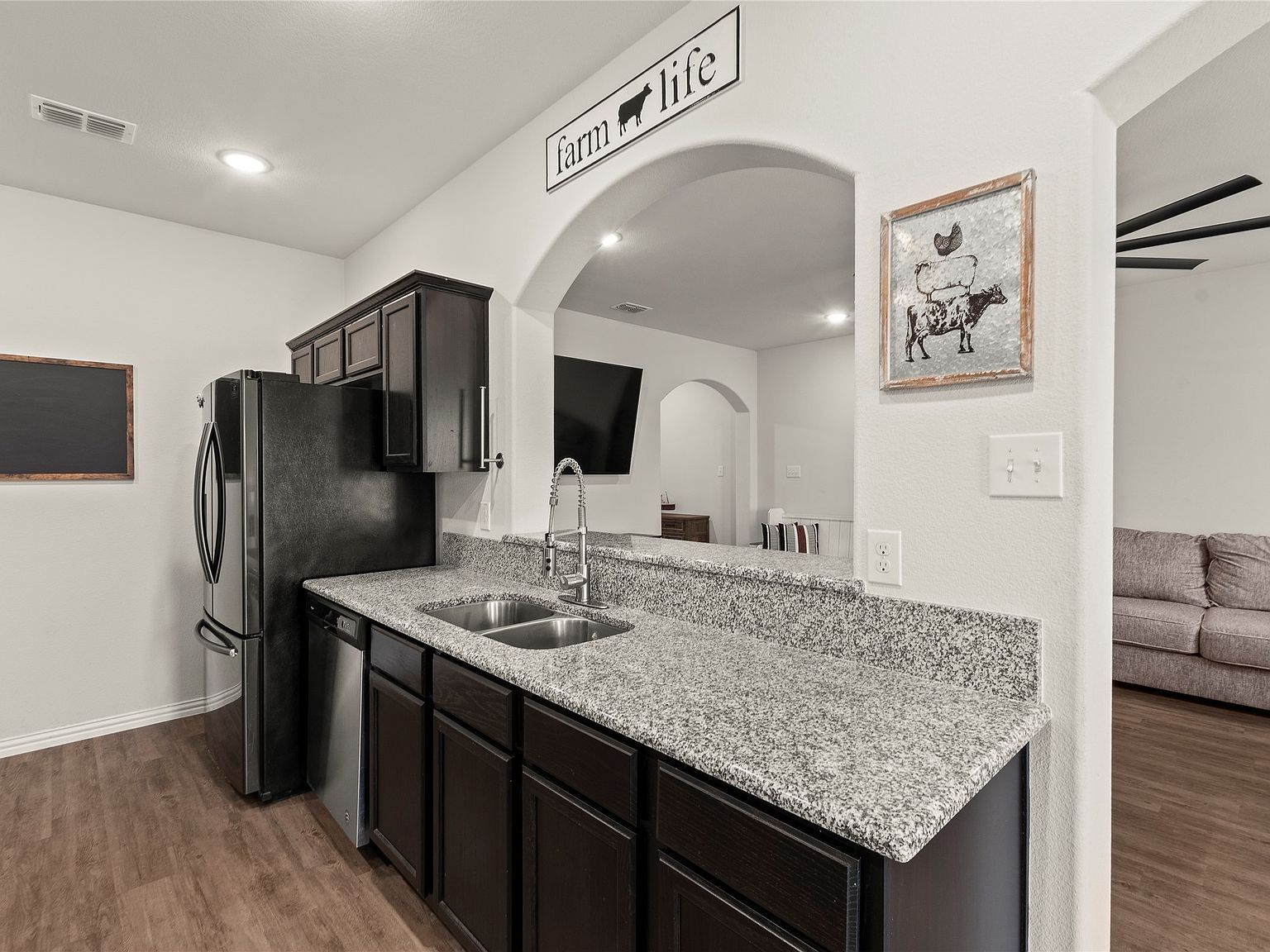 115 Oak Springs Loop Mabank, TX 75147 - Thumbnail 5