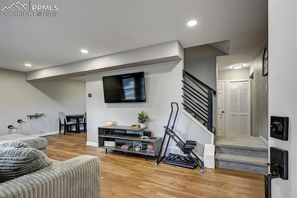 4547 Lancaster Dr Colorado Springs, CO 80916 - Thumbnail 5