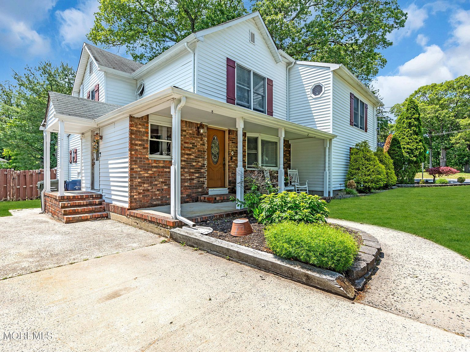 120 Whalepond Rd Oakhurst, NJ 07755 - Thumbnail 5