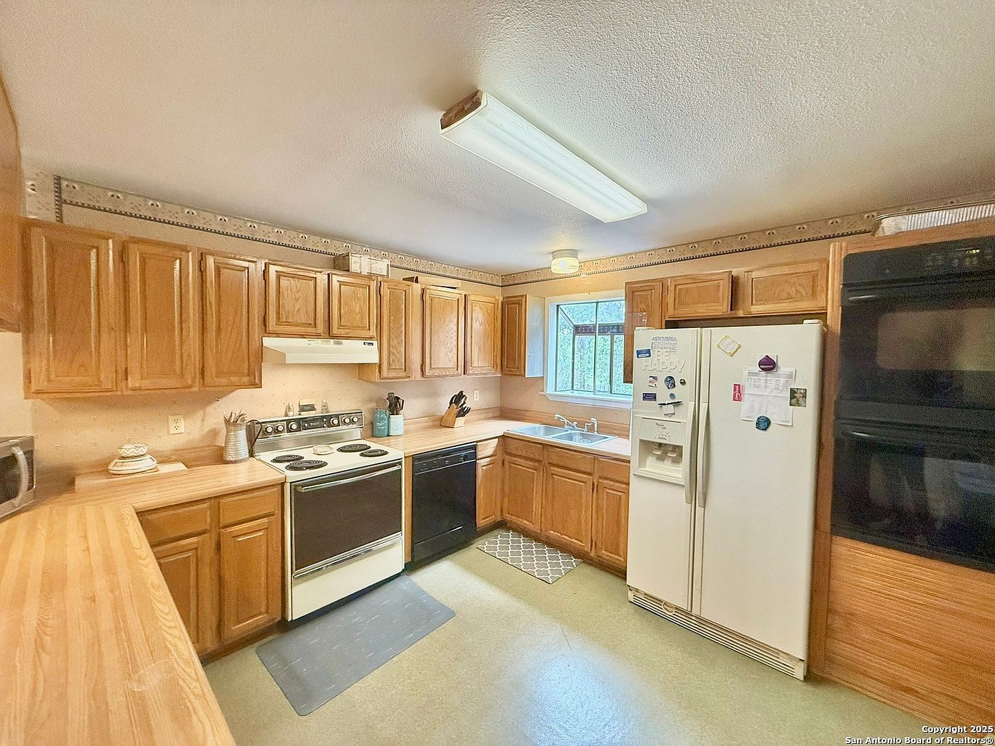 277 Riviera Dr Canyon Lake, TX 78133 - Thumbnail 5