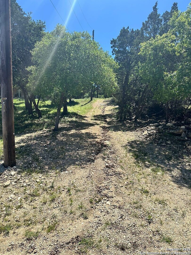 277 Gallagher Dr #61-C Canyon Lake, TX 78133 - Thumbnail 5