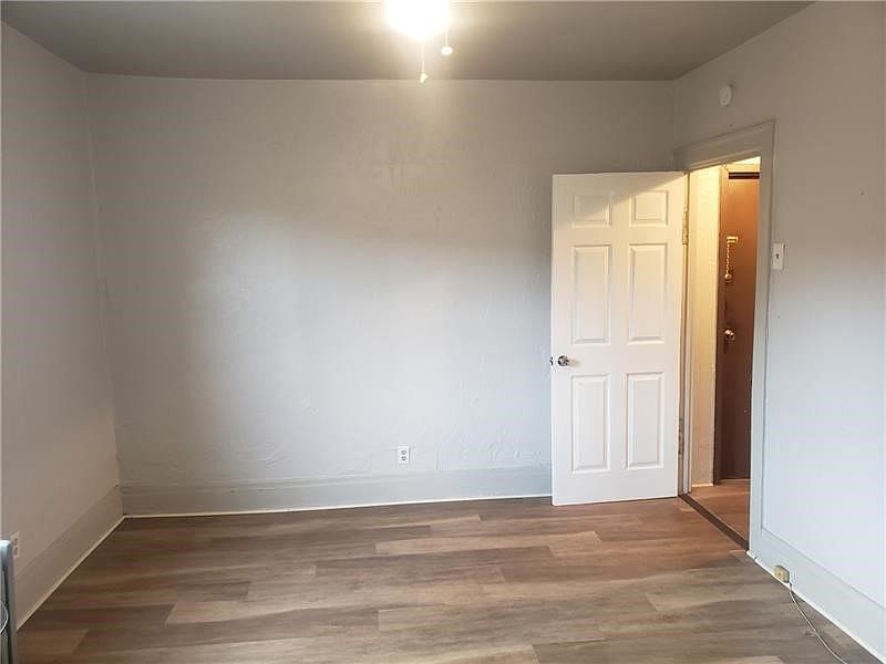 3 Camp Ave Braddock, PA 15104 - Thumbnail 5