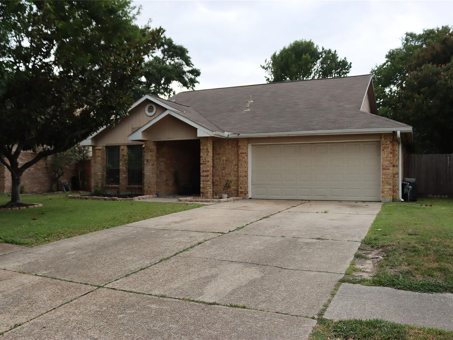 10302 Wayward Wind Ln Houston, TX 77064 - Thumbnail 5