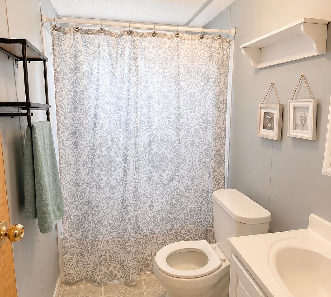 187 Ellexlee Rd Santee, SC 29142 - Thumbnail 5