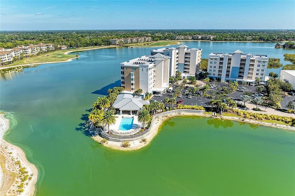 10530 Boardwalk Loop UNIT 202 Lakewood Ranch, FL 34202 - Thumbnail 5