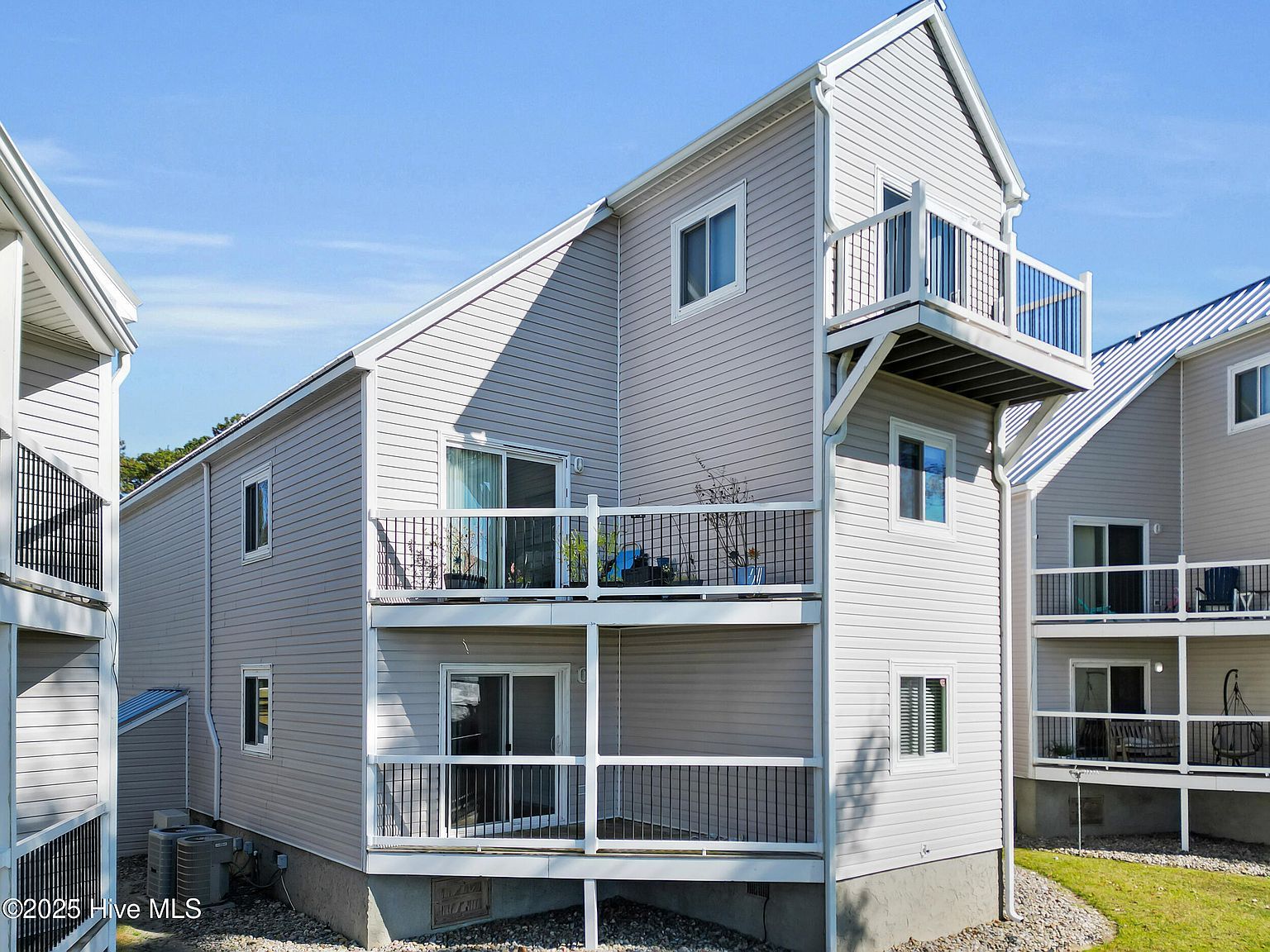 89 Country Club Dr APT B2 Arapahoe, NC 28510 - Thumbnail 5