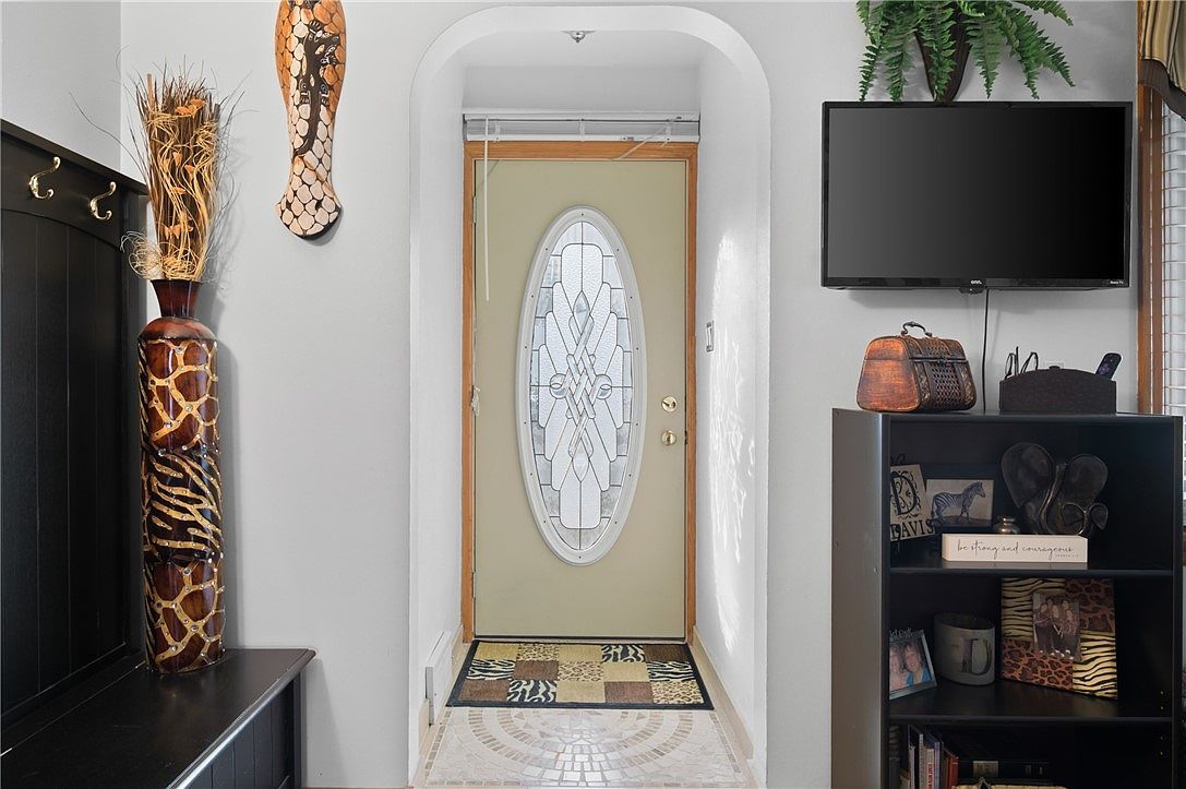 1608 S Main St Paris, IL 61944 - Thumbnail 5